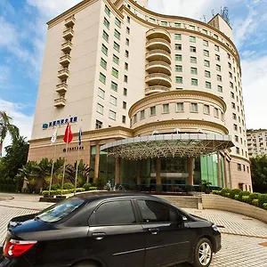 Hyton Отель