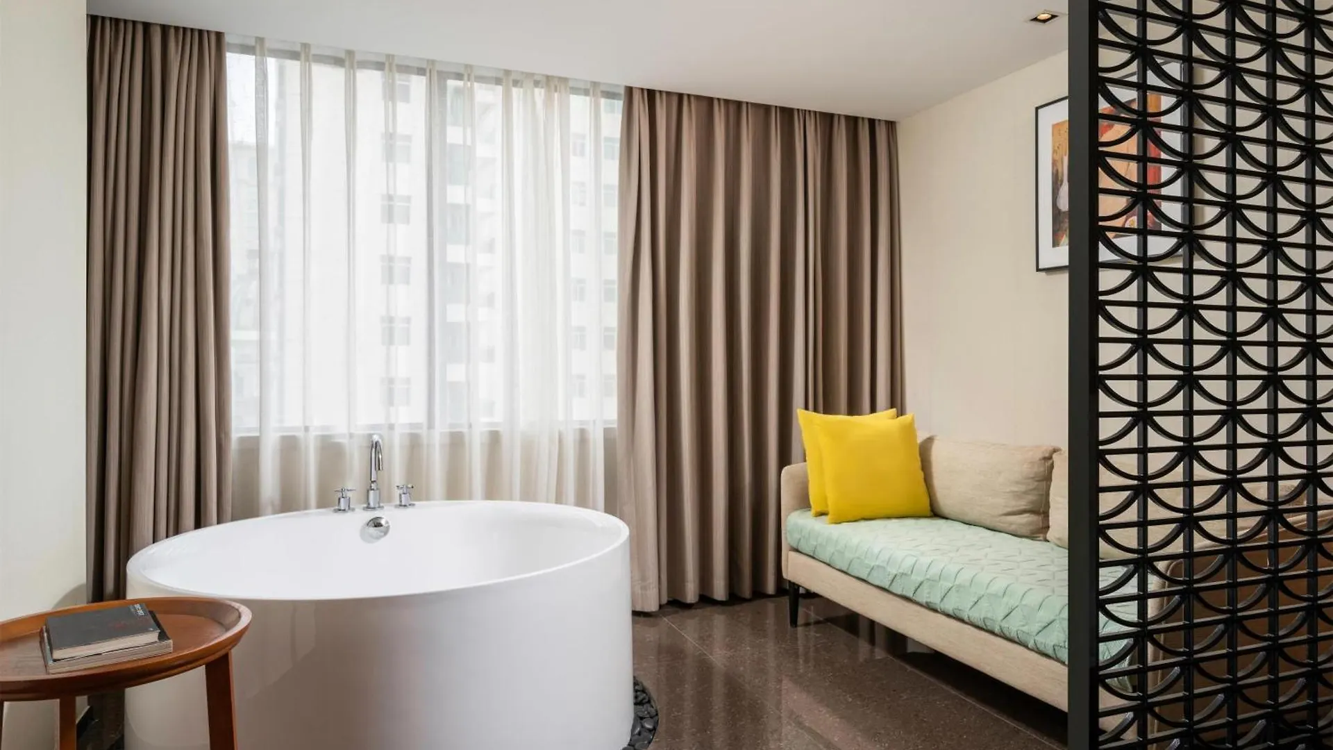 Ssaw Boutique Hotel Санья