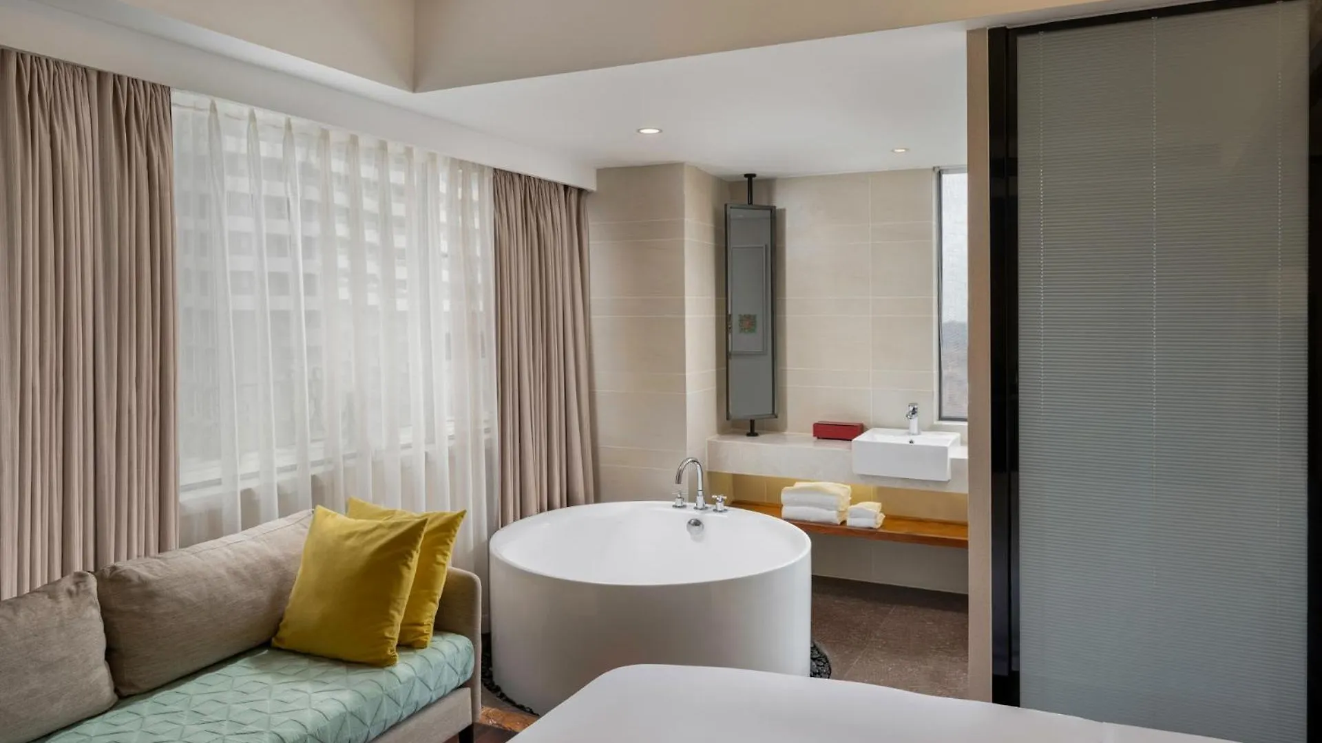 Ssaw Boutique Hotel Санья