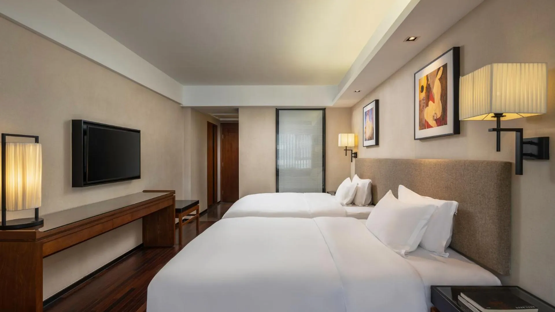 Ssaw Boutique Hotel Санья