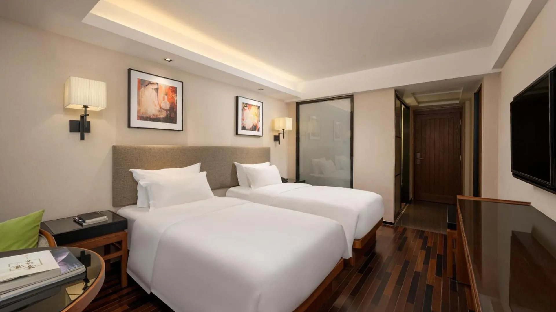 Ssaw Boutique Hotel Санья
