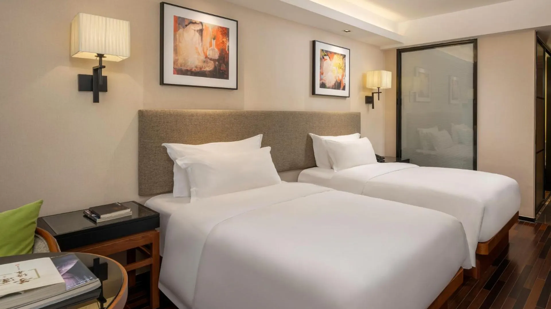 Ssaw Boutique Hotel Санья